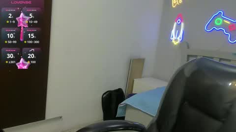 Stiwen online show from 19, 12, 2025