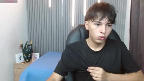 Snapshot of stiwentwink chatting on 18, 4, 2026 Stiwen online show from 18, 4, 2026