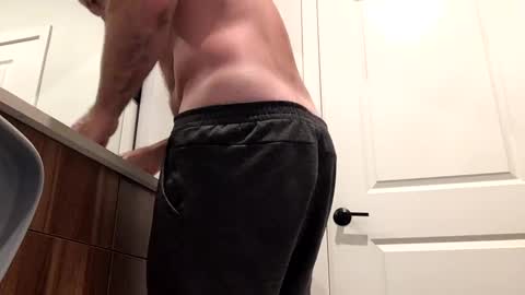 Snapshot of stlhotwifeguy chatting on 25, 12, 2024 stlhotwifeguy online show from 25, 12, 2024