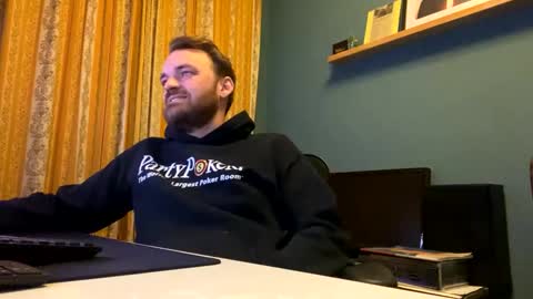 Snapshot of stonednboner chatting on 15, 12, 2024 Stonerboner online show from 15, 12, 2024