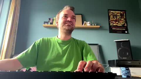 Snapshot of stonednboner chatting on 25, 10, 2025 Stonerboner online show from 25, 10, 2025