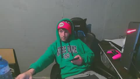 Snapshot of stonedpanda77 chatting on 21, 12, 2024 stonedpanda77 online show from 21, 12, 2024