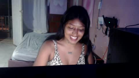 Dahiana online show from 17, 7, 2026