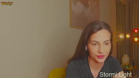 Stormi online show from 3, 5, 2026