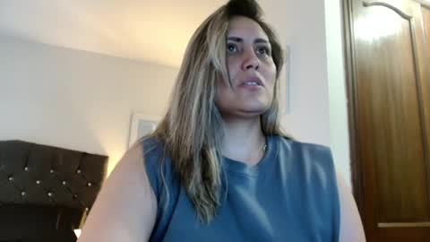 Snapshot of stormy_carter chatting on 8, 11, 2025 stormy carter online show from 8, 11, 2025