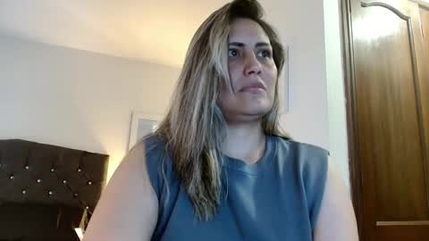 Snapshot of stormy_carter chatting on 13, 11, 2025 stormy carter online show from 13, 11, 2025