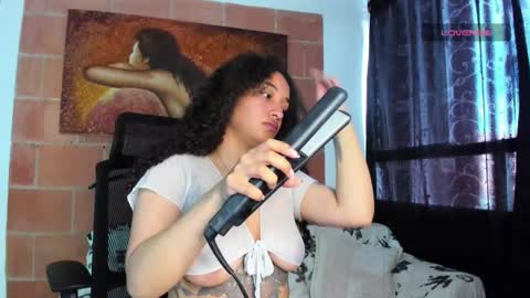 Snapshot of stormyqueen_ chatting on 11, 1, 2026 stormyqueen_ online show from 11, 1, 2026