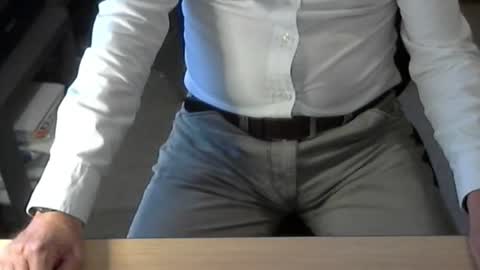 Snapshot of str8_dave chatting on 5, 7, 2026 Dave online show from 5, 7, 2026