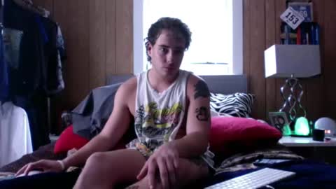 Snapshot of str8bby chatting on 28, 10, 2025 str8bby online show from 28, 10, 2025