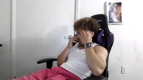 Snapshot of str8dj chatting on 3, 10, 2025 Dj online show from 3, 10, 2025