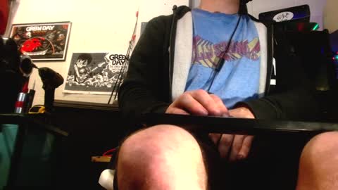 Str8 online show from 2, 1, 2025
