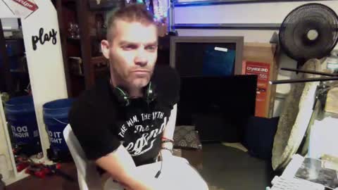 Str8 online show from 5, 1, 2025