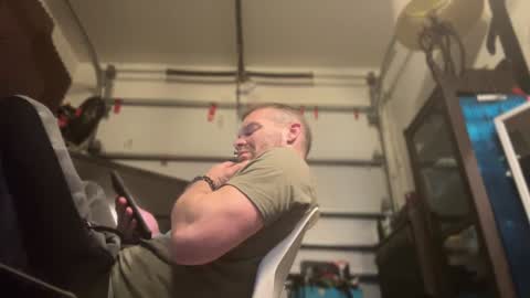 Str8 online show from 7, 2, 2025