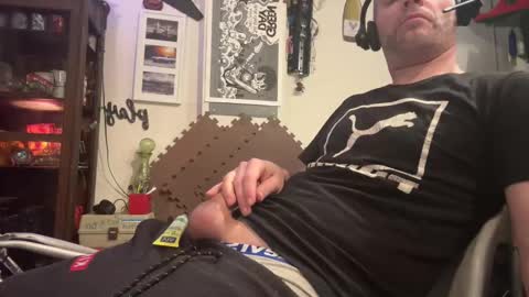 Str8 online show from 14, 2, 2025