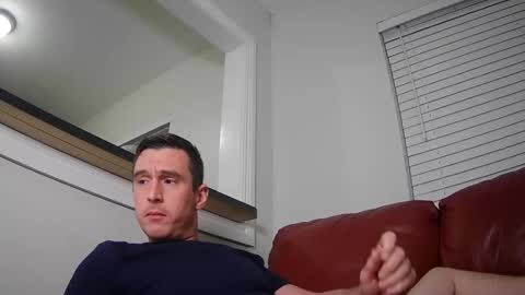 Snapshot of str8stuntcox chatting on 3, 1, 2025 Str8StuntCox online show from 3, 1, 2025