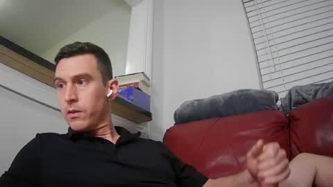 Snapshot of str8stuntcox chatting on 28, 7, 2026 Str8StuntCox online show from 28, 7, 2026