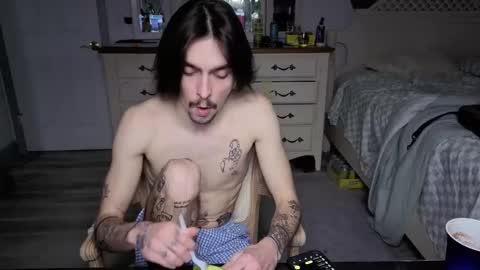 Snapshot of str8whiteboy21 chatting on 2, 3, 2026 str8whiteboy21 online show from 2, 3, 2026