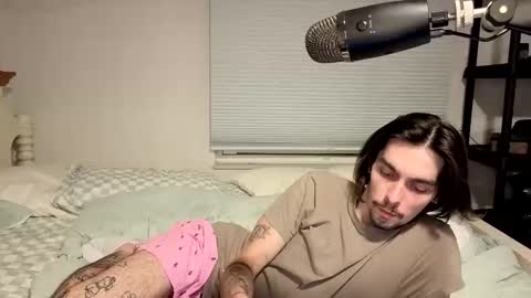 Snapshot of str8whiteboy21 chatting on 14, 4, 2026 str8whiteboy21 online show from 14, 4, 2026