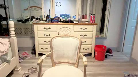 Snapshot of str8whiteboy21 chatting on 19, 5, 2026 str8whiteboy21 online show from 19, 5, 2026