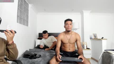 straight__friends online show from 16, 2, 2026