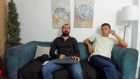 straight__friends online show from 29, 4, 2026
