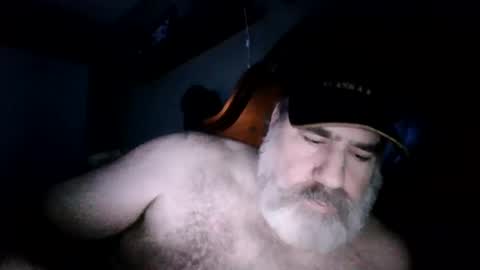 Straightbear4you online show from 7, 6, 2026