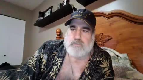 Straightbear4you online show from 16, 7, 2026