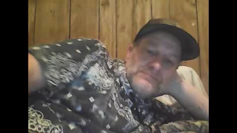 straightmaletouse online show from 16, 3, 2026