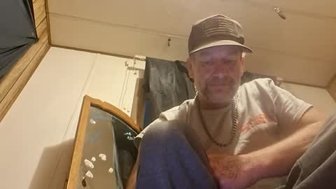 straighttoy online show from 7, 10, 2025