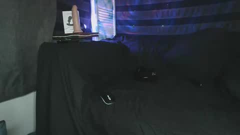 straitpipermann22 online show from 13, 11, 2025