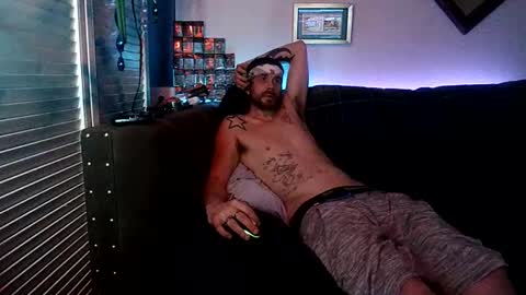 Snapshot of straitpipermann22 chatting on 3, 4, 2026 straitpipermann22 online show from 3, 4, 2026