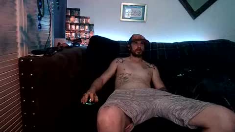 Snapshot of straitpipermann22 chatting on 3, 4, 2026 straitpipermann22 online show from 3, 4, 2026