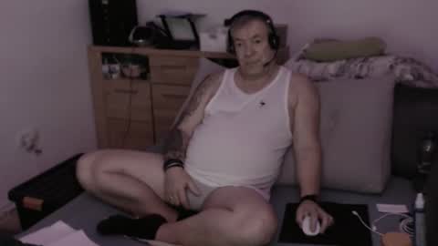 Stranger online show from 17, 11, 2025