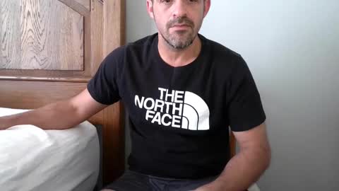 Snapshot of strangeratnight87 chatting on 18, 9, 2025 strangeratnight87 online show from 18, 9, 2025