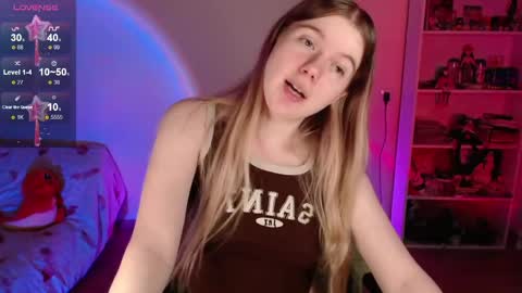 Snapshot of strawberry_juli chatting on 22, 5, 2026 Juli online show from 22, 5, 2026