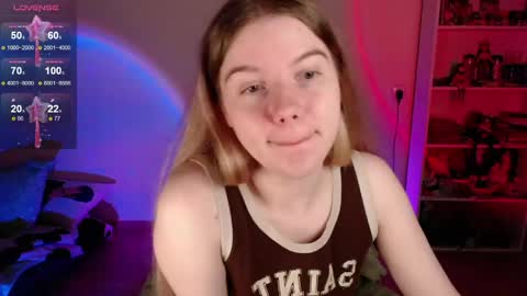 Snapshot of strawberry_juli chatting on 23, 5, 2026 Juli online show from 23, 5, 2026