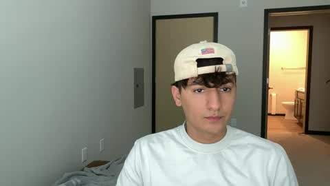 Snapshot of strawberryboy69 chatting on 2, 10, 2025 sexmenyoutnng online show from 2, 10, 2025