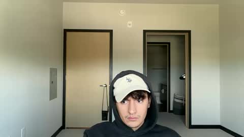 Snapshot of strawberryboy69 chatting on 14, 10, 2025 sexmenyoutnng online show from 14, 10, 2025