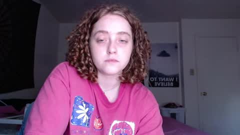 Strawberrylotsacake online show from 9, 5, 2026