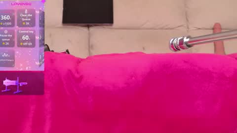 Stripgirl98 online show from 7, 1, 2026