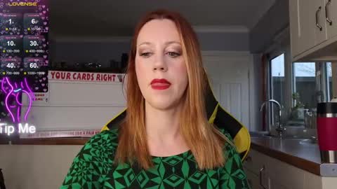 Amorina online show from 17, 1, 2025