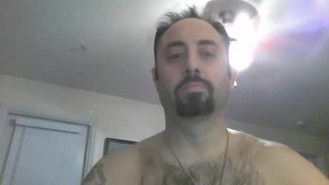 Snapshot of stro69300110 chatting on 9, 10, 2025 stro69300110 online show from 9, 10, 2025