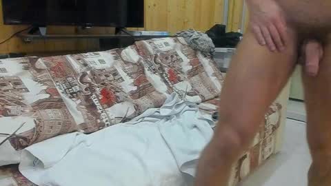 Snapshot of strong_arni chatting on 1, 3, 2025 Strong Arni online show from 1, 3, 2025