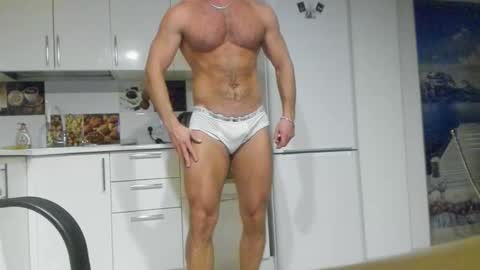Snapshot of strong_arni chatting on 11, 3, 2025 Strong Arni online show from 11, 3, 2025