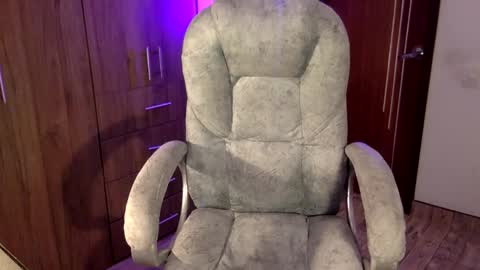 strong blackboy online show from 17, 3, 2026