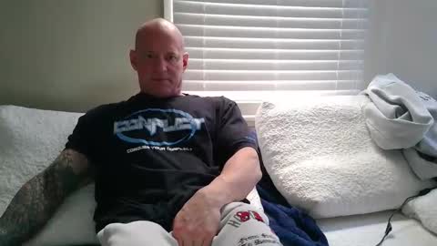 Snapshot of strongandhard073 chatting on 31, 1, 2026 StrongAndHard online show from 31, 1, 2026