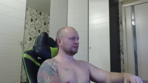 Alex online show from 10, 5, 2026