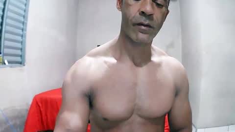 strongdaddyfantastic online show from 30, 4, 2026