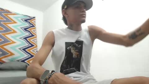 stuart_17 online show from 10, 10, 2025