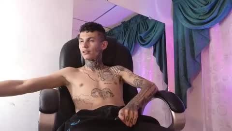 stuart_boy_ online show from 11, 12, 2024